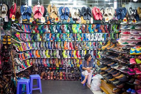 where to buy fake clothes in hanoi|shops that sell fake shoes.